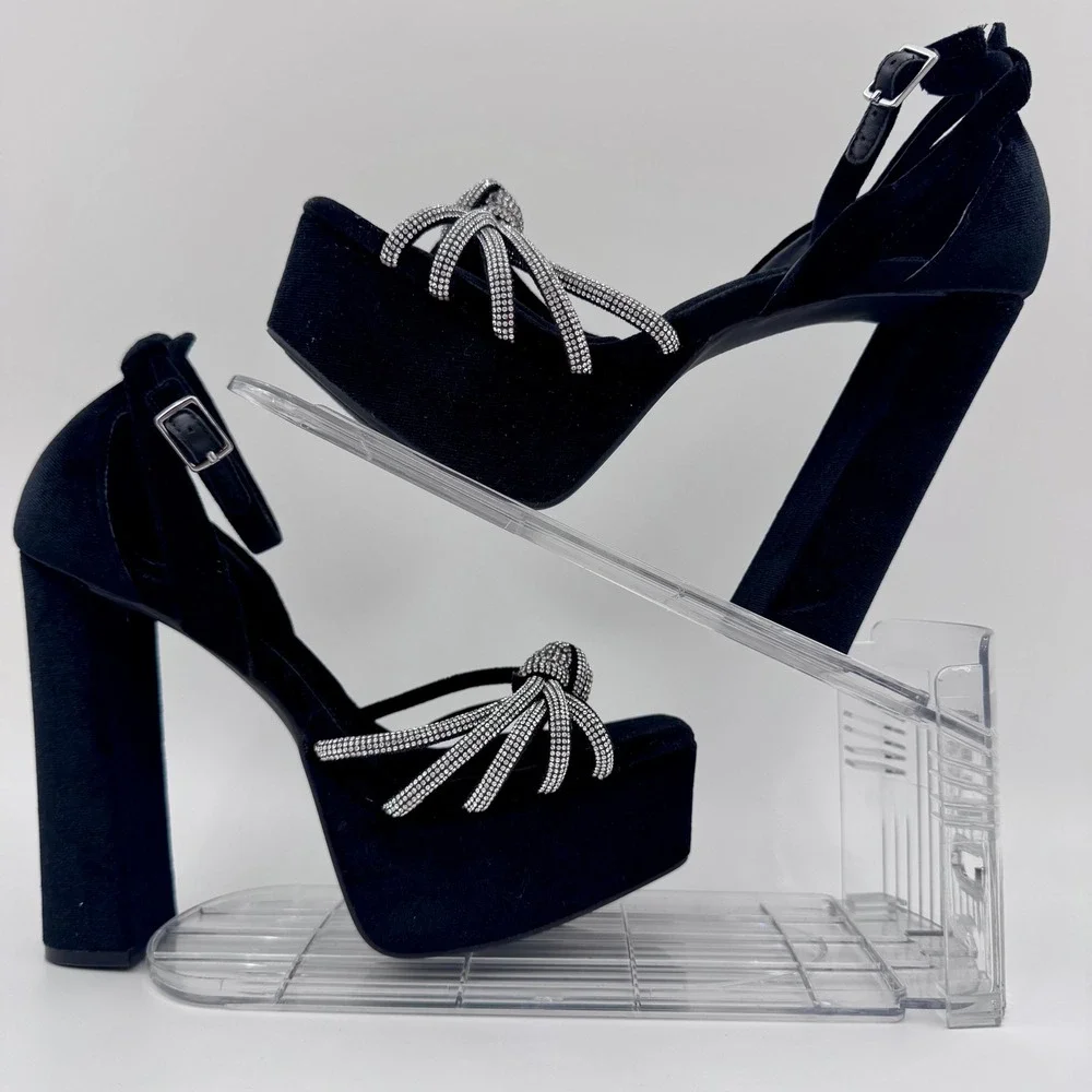 Gianni Bini 8M Black Velvet Rhinestone Bow Platform Block Heel Sandals